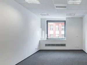 Pronájem kanceláře, Praha - Karlín, Thámova, 150 m2