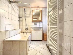 Prodej rodinného domu, Oslov, 143 m2