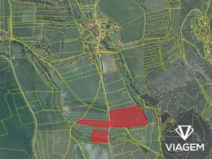 Prodej podílu pole, Staré Hrady, 3746 m2