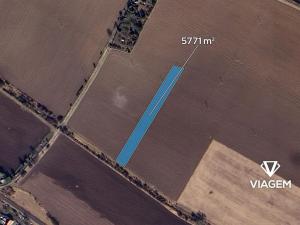 Prodej podílu pole, Kroměříž, 2885 m2