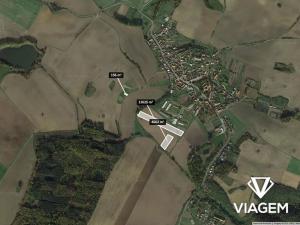 Prodej podílu pole, Hostim, 2038 m2