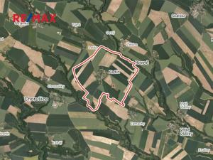 Prodej pole, Kadlín, 528678 m2