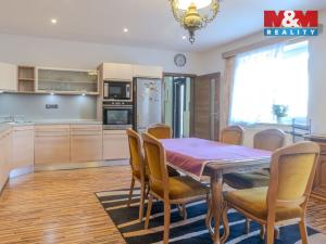 Prodej bytu 3+1, Slušovice, Dlouhá, 83 m2