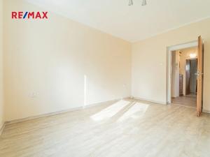 Prodej bytu 3+1, Hostivice, Na Pískách, 69 m2