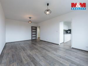 Prodej bytu 2+1, Karlovy Vary - Drahovice, Maďarská, 61 m2