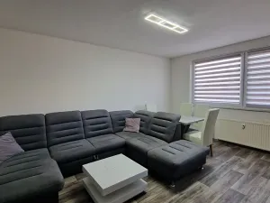 Prodej bytu 3+1, Bruntál, Okružní, 66 m2