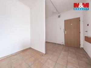 Prodej bytu 3+1, Chomutov, Bezručova, 85 m2