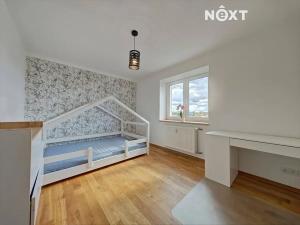 Prodej bytu 3+1, Jindřichův Hradec, Sídliště, 72 m2