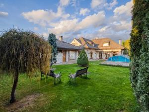 Prodej rodinného domu, Klínec, 345 m2