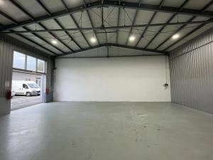 Pronájem skladu, Praha - Horní Počernice, Bystrá, 107 m2