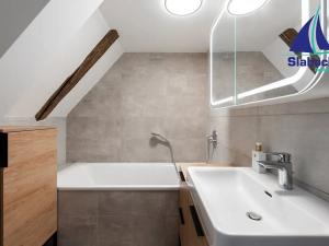 Prodej bytu 3+kk, Praha - Jinonice, Řeporyjská, 116 m2