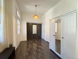 Pronájem bytu 2+1, Praha - Nové Město, Ostrovní, 73 m2