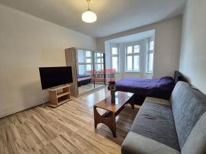 Pronájem bytu 1+1, Tábor, 9. května, 60 m2