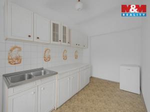 Prodej bytu 2+1, Meziměstí - Starostín, 65 m2