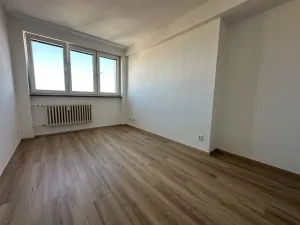 Pronájem bytu 3+1, Praha - Strašnice, Černokostelecká, 68 m2