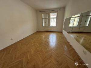 Pronájem bytu 3+1, Praha - Vršovice, Na spojce, 95 m2