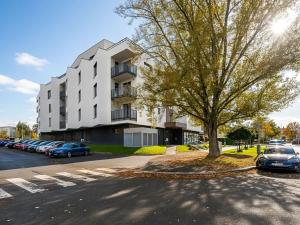 Pronájem bytu 1+kk, Praha - Horní Měcholupy, Milánská, 35 m2