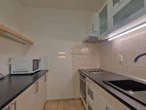 Pronájem bytu 3+kk, Praha - Řepy, Šimonova, 66 m2