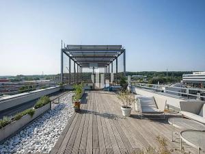 Pronájem kanceláře, Praha - Vysočany, Podkovářská, 455 m2