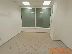 Pronájem obchodního prostoru, Uherský Brod, Bří Lužů, 72 m2