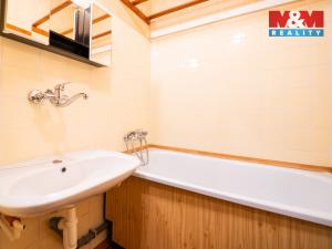 Prodej bytu 2+1, Jablonec nad Nisou, Budovatelů, 49 m2