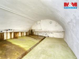 Prodej obchodního prostoru, Hradec Králové - Svinary, Podhůrská, 633 m2