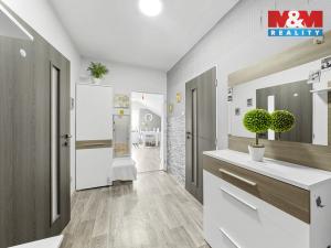 Prodej rodinného domu, Děčín - Děčín X-Bělá, Sněžnická, 300 m2