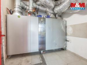 Prodej obchodního prostoru, Praha - Troja, Olštýnská, 450 m2