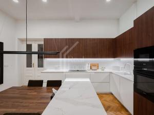 Prodej bytu 3+1, Praha - Nové Město, Soukenická, 107 m2