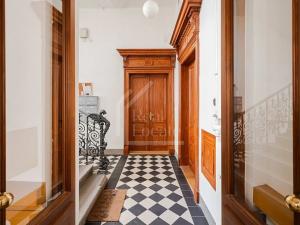 Prodej bytu 3+1, Praha - Nové Město, Soukenická, 107 m2