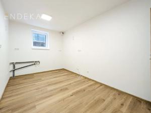 Prodej kanceláře, Brno, Kobylín, 53 m2