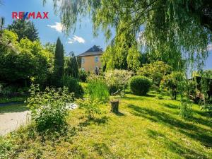 Prodej rodinného domu, Včelákov, 358 m2