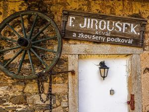 Prodej rodinného domu, Rohozná, 730 m2