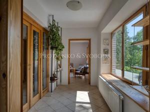 Prodej ubytování, Mnichovice, Nad rybníkem, 312 m2