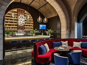 Pronájem restaurace, Praha - Vinohrady, Anny Letenské, 593 m2