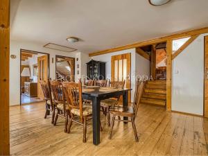 Prodej rodinného domu, Dalečín, 536 m2