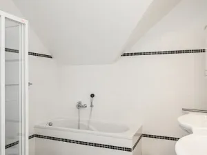 Pronájem rodinného domu, Průhonice, 400 m2