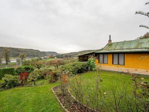 Prodej chaty, Dolany nad Vltavou, V Borovičkách, 48 m2