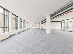 Pronájem kanceláře, Karlovy Vary, Moskevská, 500 m2