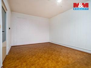 Prodej bytu 1+1, Hradec Králové - Nový Hradec Králové, Jana Masaryka, 34 m2