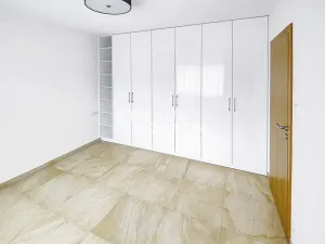 Pronájem bytu 2+kk, Praha - Stodůlky, 5. máje, 42 m2
