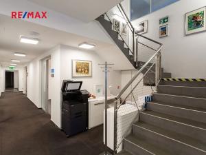 Pronájem kanceláře, Praha - Hodkovičky, Pod kopcem, 700 m2