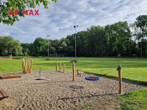 Prodej rodinného domu, Obříství, Svatopluka Čecha, 300 m2