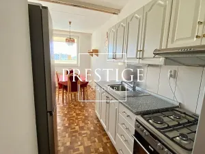 Pronájem bytu 3+1, Praha - Řepy, Španielova, 70 m2