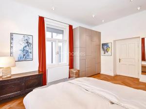 Pronájem bytu 3+kk, Praha - Staré Město, Rybná, 108 m2