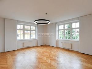 Pronájem bytu 3+1, Praha - Dejvice, 137 m2