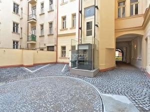 Pronájem bytu 2+kk, Praha - Nové Město, Soukenická, 67 m2