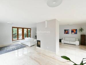 Pronájem vily, Choteč, 190 m2