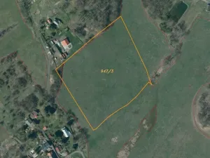 Dražba pole, Lovečkovice, 21494 m2