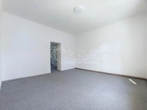 Pronájem bytu 2+kk, Praha - Vinohrady, Květná, 45 m2